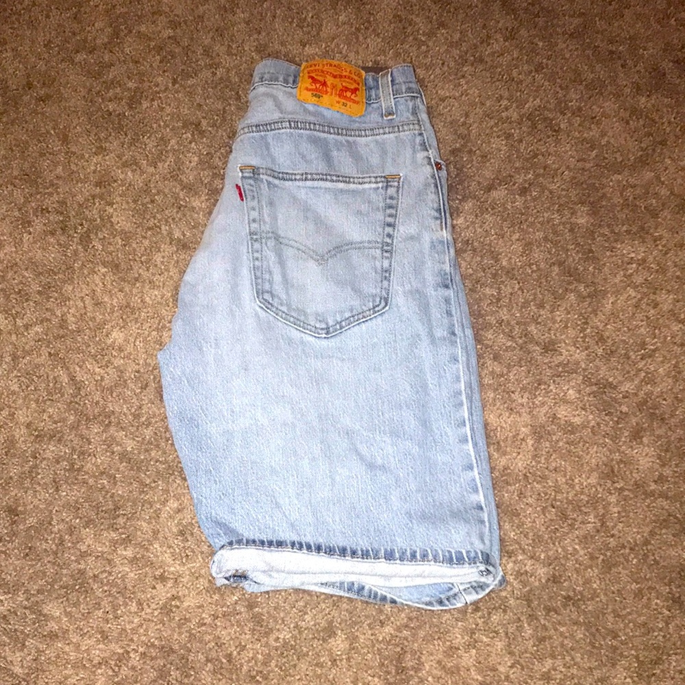 Levi shorts 569